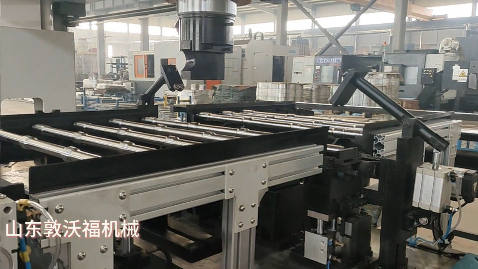 熱處理棒料圓棒圓軸校直機(jī)生產(chǎn)線